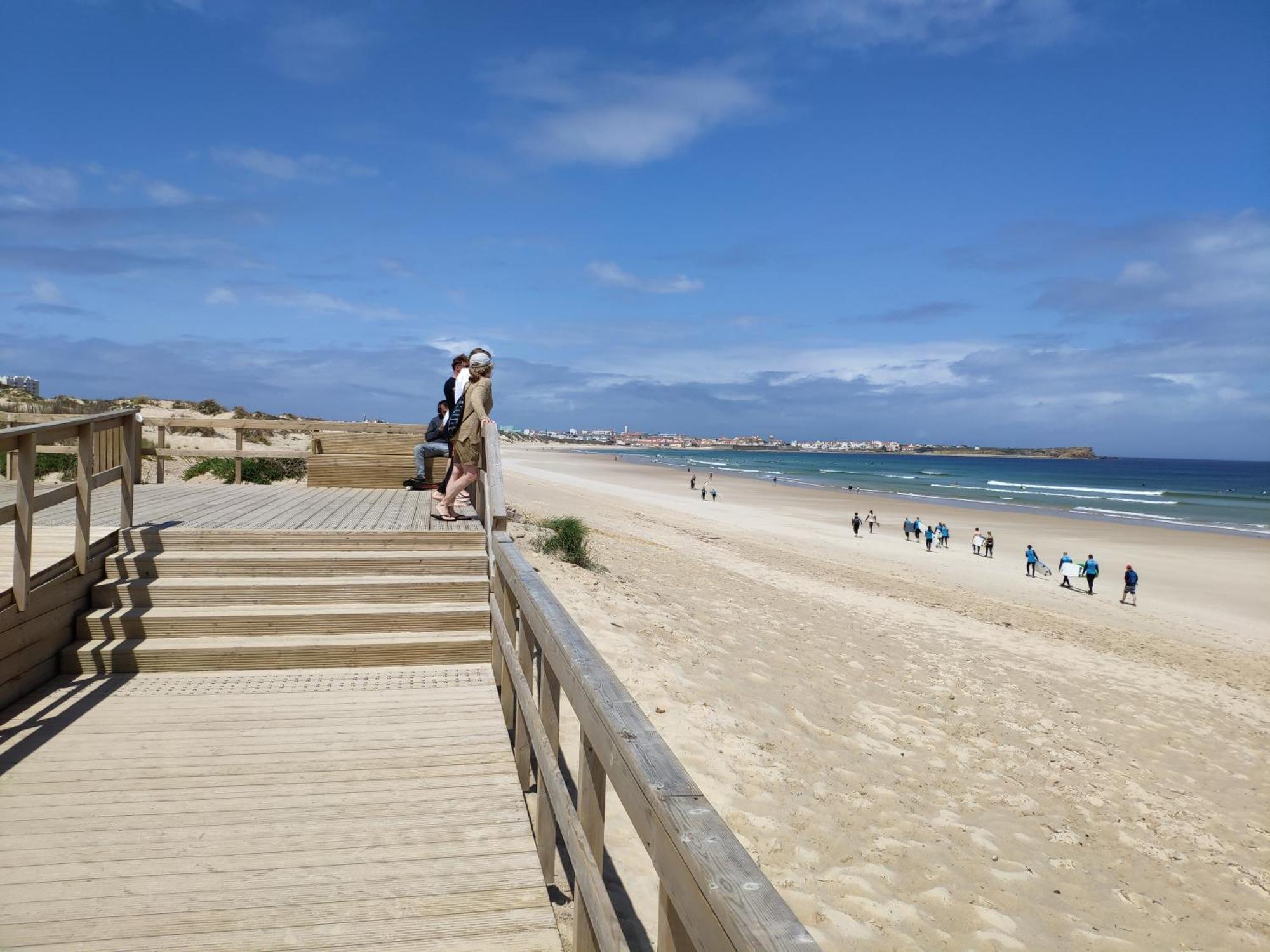 Beach And Surf Peniche Dış mekan fotoğraf